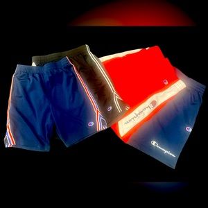 Champion boys shorts size med